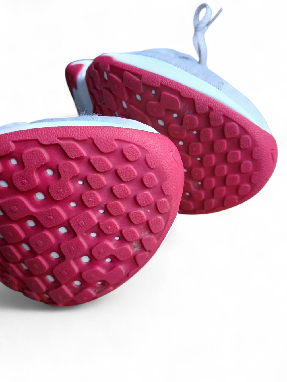 Nike Women's Size 9 Light Gray Running Sneakers with Pink and Navy Swoosh - Picture 9 of 9